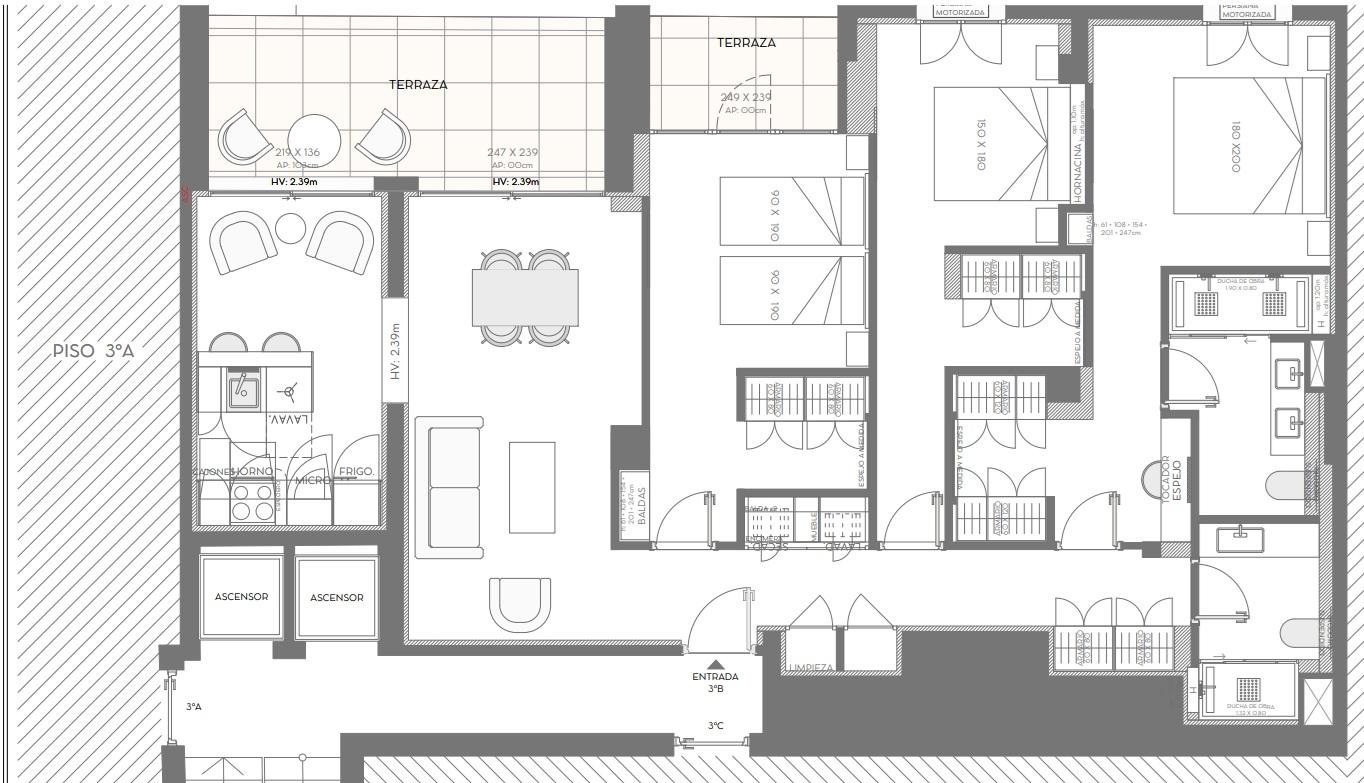 4246730-62a92ac5